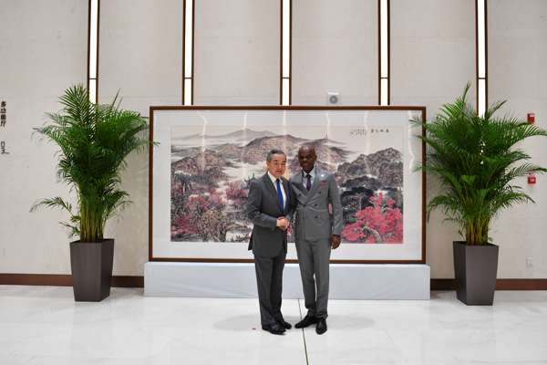 <strong>����������ⳤ����</strong>